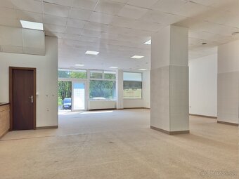 Na prenájom obchodné / nebytové priestory – 125 m², Prievidz - 2
