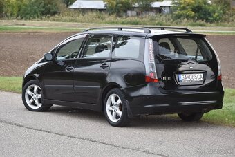 Rezervované Mitsubishi Grandis 2.4 AT - 2