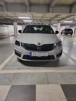 Škoda Octavia Combi 2.0 TSI 245k RS DSG
 - 2