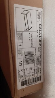 Biely lesklý konferenčný stolík - 2