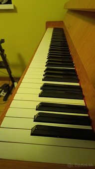 Klavir PETROF, pianino - 2