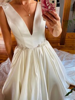 Svadobné šaty Abby - 2