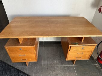 Písací stolík - 2