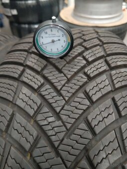 235/50 R 19 103 V zimné 2 ks. - 2