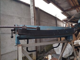 ohýbačku plechu /noznice - 2