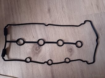 Tesnenie krytu ventilov m16a - 2