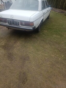 Predám Mercedes Benz w123 200d s tp ŠPZ - 2