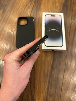 IPhone 14 pro 128 93% Stav batérie - 2