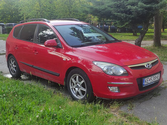 Hyundai i30 kombi, 1.6 crdi, rok 2010 - 2