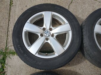 Predam orig alu r17 na vw tiguan 235/55 r17 - 2