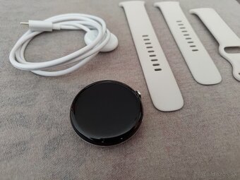 Google Pixel Watch 3 45 mm Porcelain - 2