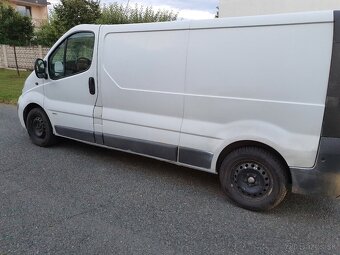 Opel Vivaro long - 2