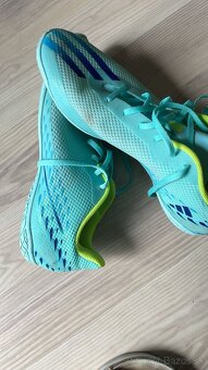 Pánske halovky Adidas, veľ. 46 2/3 - 2