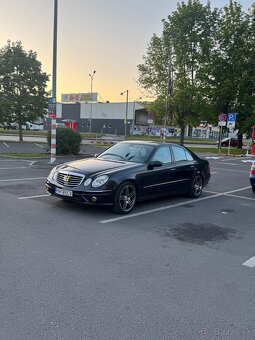 Mercedes Benz w211 320 Benzin v6 - 2