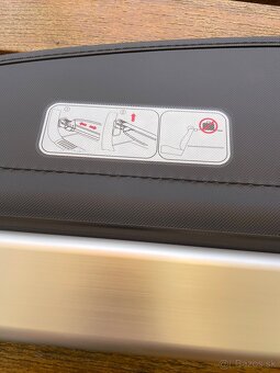 Predam roletu do kufra Kia sportage 4 - 2