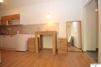 3-izb.kompl.zariadený byt pri OC NIVY, Karadžičova ul., tich - 2