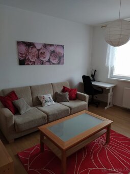 Ponúkame na prenájom 2-izbový byt - 2