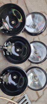 Svetlá hľadáčiky GAZ UAZ - 2