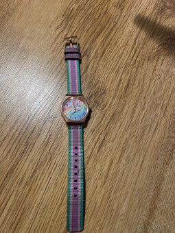 Dievčenské hodinky - 2