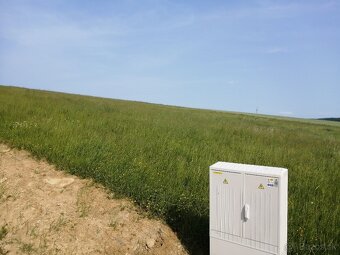 Na predaj stavebný pozemok – Raslavice - 2