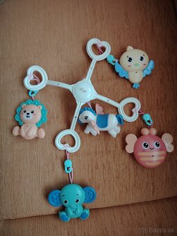 Detský kolotoč nad postieľku - 2