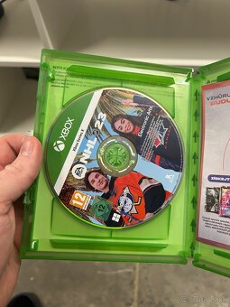 NHL 23 Xbox series X - 2