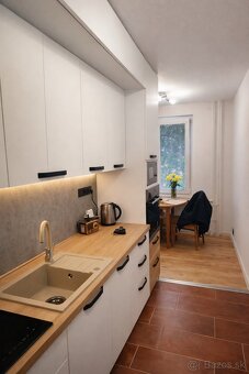 Veľký 2-izbový byt – Martin Sever – 64 m² - 2