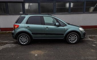 Suzuki SX4 1.5 GLX Urban Line - 2