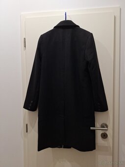 Dámsky kabát Reserved - 2