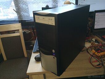 Komplet PC zostava. 4-Jadro. 6 GB. Nvidia grafika. - 2