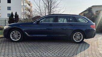 BMW rad 5 Touring 518d - Model 2020 - 2