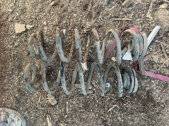 zadne pruziny octavia 1 - 2