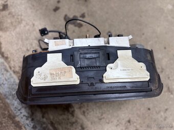 Budíky tachometra mercedes w201 190d - 2