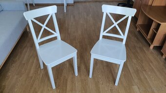 Jedálenské stoličky IKEA Ingolf (nová stojí 46€) - 2
