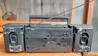 rádiomagnetofón AIWA - 2