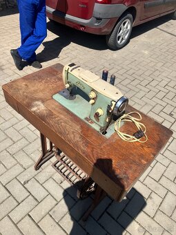 Sijaci stroj Lada - 2