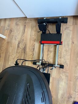 Thrustmaster t300 + wheel Stand pro - 2