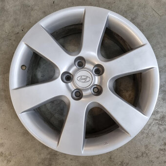 Hyundai disky 5x114.3 R18 7J ET41 - 2