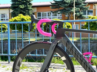 Canyon Aeroad CF SLX 8 AXS - 2