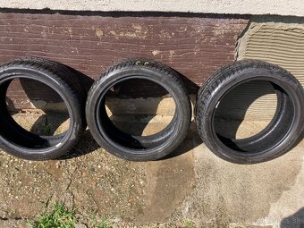 Pirelli P Zero 225/40 R 18 92Y - 2