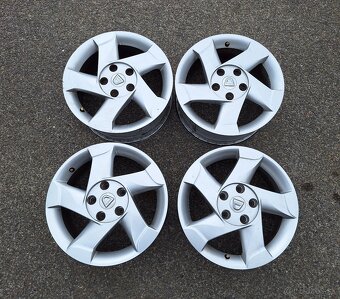 5x114,3R16 Dacia - 2