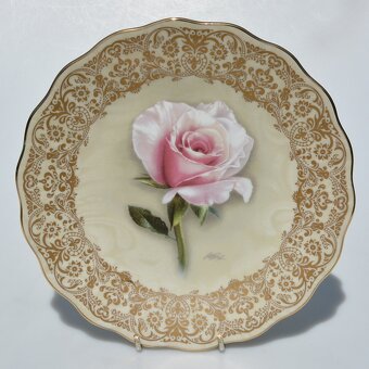 Porcelánové taniere vydané na pamiatku Lady Diany - 2
