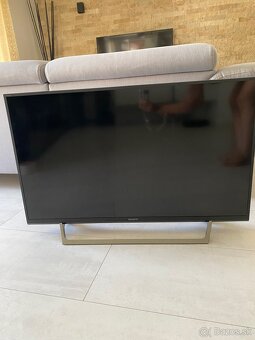 TV Sony - 2