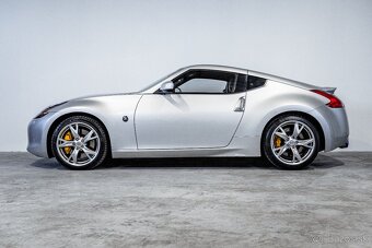 Nissan 370Z 3.7 V6 Coupe - 2