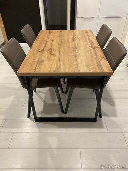 Jedálenský stôl DUB Wotan - 2