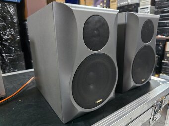 DENON USC-77 menšie regálovky - 2