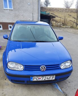 Volkswagen golf 4.  1.4 55kw benzín - 2