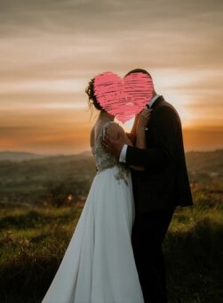 Korálkové svadobné šaty - 2