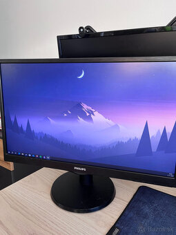 Monitor PHILIPS 240V5 - 2