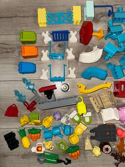 Lego duplo, hojadačky, šmýkalky..: - 2